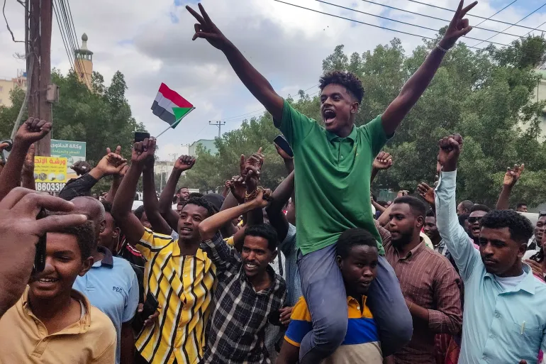 Sudanese Army Reclaims Key City of Wad Madani From RSF in Major Victory