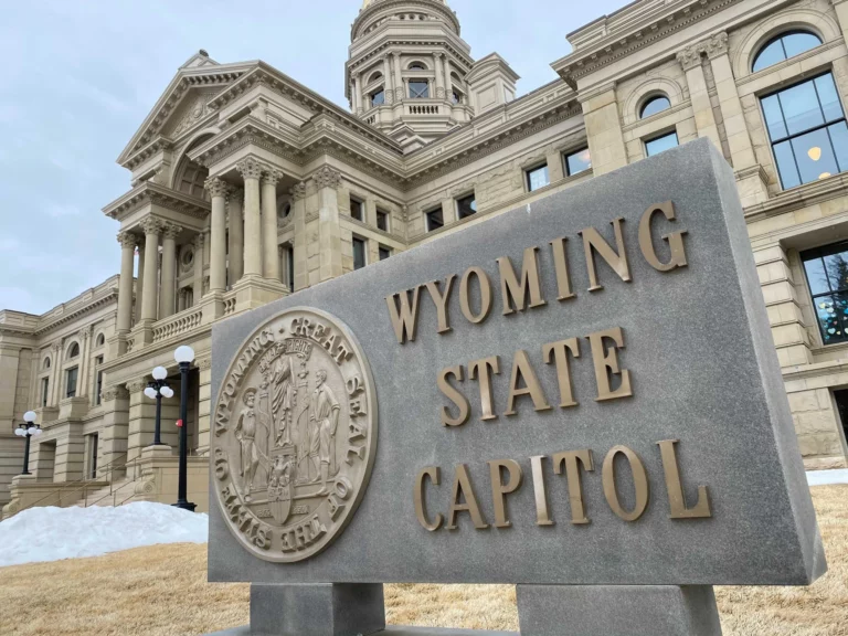 Wyoming Senate Advances Bill to Ease Housing Development Barriers