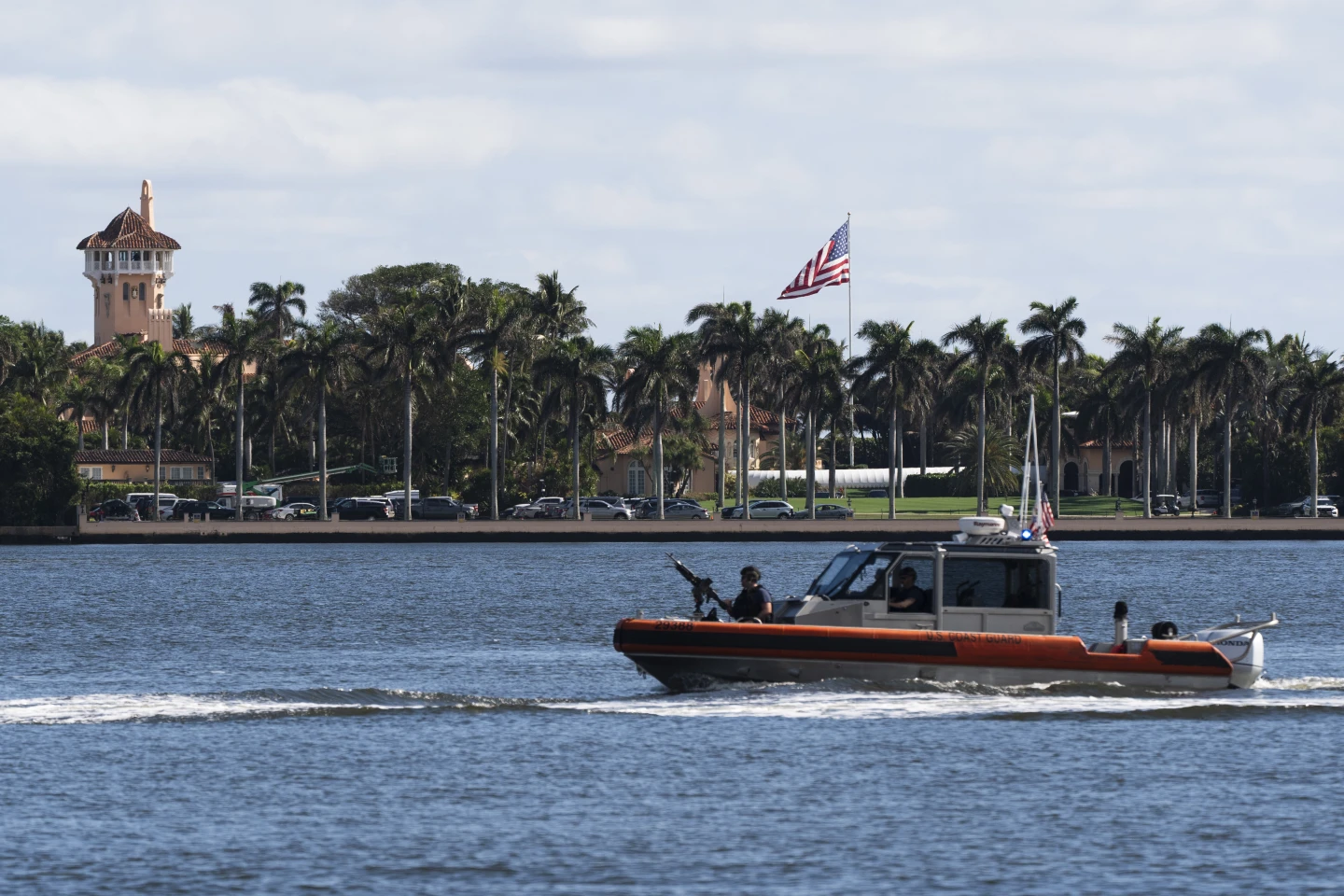 Flags at Trump’s Mar-a-Lago Raised to Full Height Despite National Mourning Period for Jimmy Carter