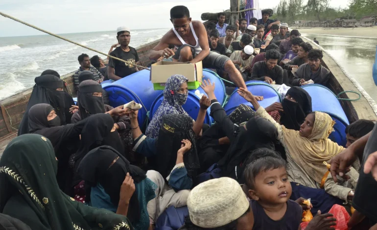 More Than 100 Rohingya Refugees Land in Indonesia, Highlighting Ongoing Crisis