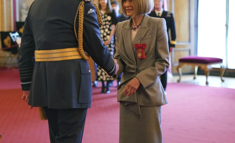 Anna Wintour Breaks Tradition, Ditches Shades for Royal Honor