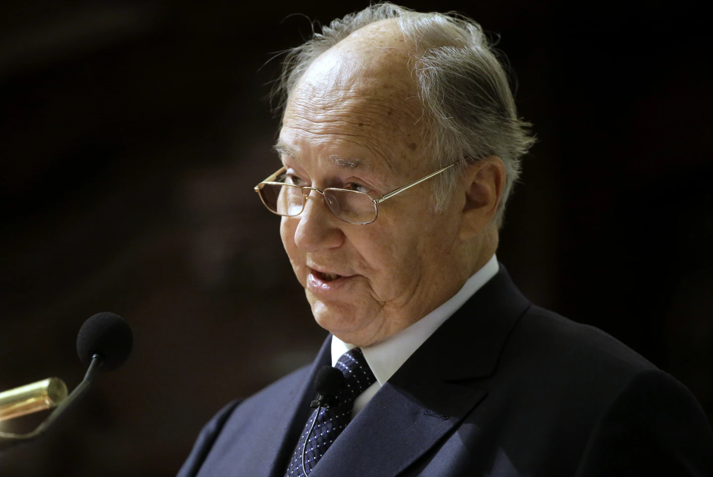 Aga Khan IV, Spiritual Leader of Shia Ismaili Muslims, Dies at 88; Successor to be Named